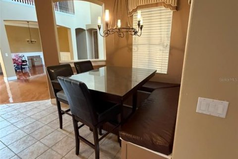 Casa en alquiler en Kissimmee, Florida, 4 dormitorios, 287.81 m2 № 2356184 - foto 25