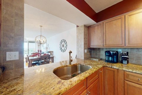 Condominio en venta en Saint Petersburg, Florida, 3 dormitorios, 127.74 m2 № 1778123 - foto 16