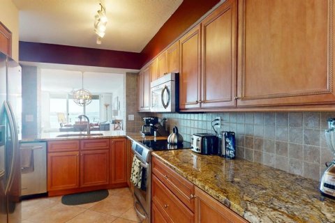 Condominio en venta en Saint Petersburg, Florida, 3 dormitorios, 127.74 m2 № 1778123 - foto 18