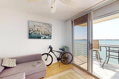 Condominio en venta en Saint Petersburg, Florida, 3 dormitorios, 127.74 m2 № 1778123 - foto 25