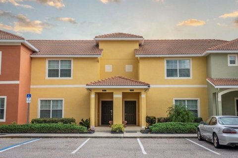Townhouse in Kissimmee, Florida 4 bedrooms, 176.7 sq.m. № 2342511