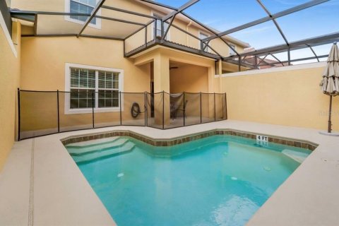 Touwnhouse à vendre à Kissimmee, Floride: 4 chambres, 176.7 m2 № 2342511 - photo 11