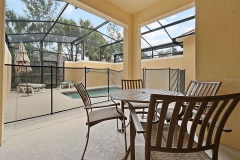 Touwnhouse à vendre à Kissimmee, Floride: 4 chambres, 176.7 m2 № 2342511 - photo 10