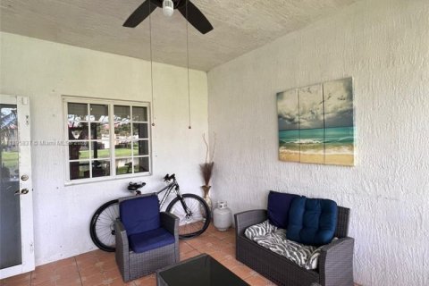 Снять в аренду кондоминиум в Хомстед, Флорида 3 спальни, 128.21м2, № 1950248 - фото 10