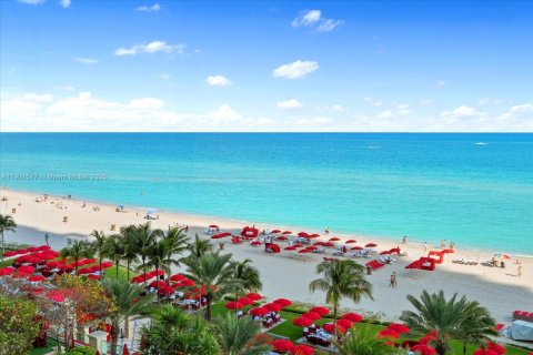 Condominio en venta en Sunny Isles Beach, Florida, 6 dormitorios, 836.12 m2 № 2012122 - foto 3