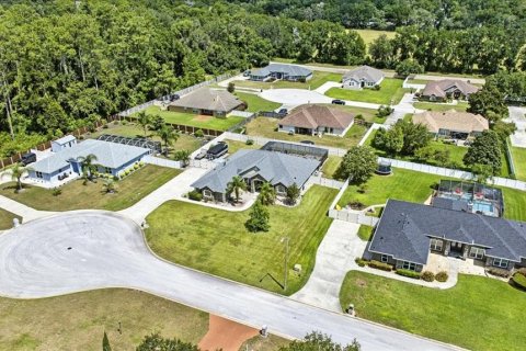 House in Ocala, Florida 3 bedrooms, 249.72 sq.m. № 1888491 - photo 5