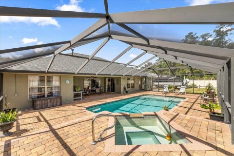 House in Ocala, Florida 3 bedrooms, 249.72 sq.m. № 1888491 - photo 7