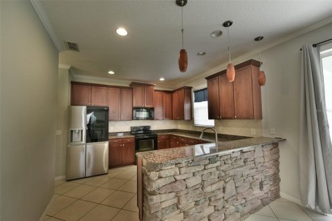 Casa en venta en Orlando, Florida, 4 dormitorios, 261.98 m2 № 1918665 - foto 6