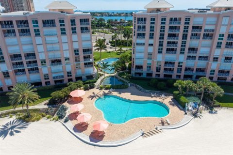 Copropriété à vendre à Saint Petersburg, Floride: 2 chambres, 170.29 m2 № 2409833 - photo 7