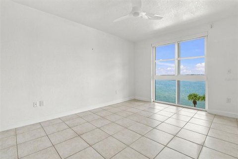 Copropriété à vendre à Saint Petersburg, Floride: 2 chambres, 170.29 m2 № 2409833 - photo 23