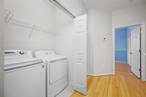 Condo in Tampa, Florida, 3 bedrooms  № 2221244 - photo 21