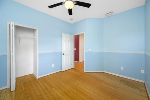 Condo in Tampa, Florida, 3 bedrooms  № 2221244 - photo 25