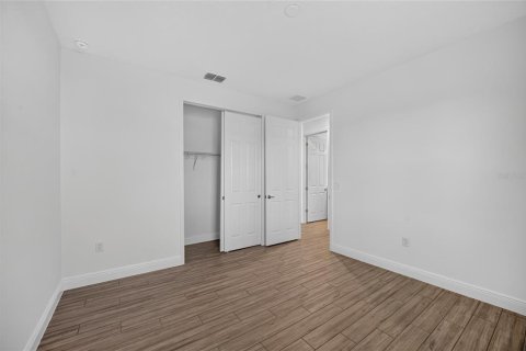 Casa en venta en Ocala, Florida, 3 dormitorios, 270.07 m2 № 2359010 - foto 10
