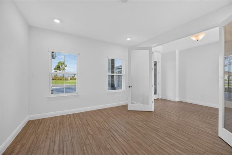 Casa en venta en Ocala, Florida, 3 dormitorios, 270.07 m2 № 2359010 - foto 4