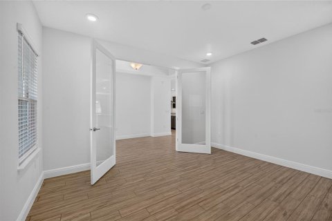 Casa en venta en Ocala, Florida, 3 dormitorios, 270.07 m2 № 2359010 - foto 3