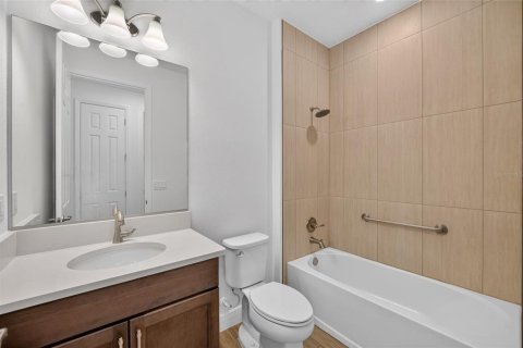 Casa en venta en Ocala, Florida, 3 dormitorios, 270.07 m2 № 2359010 - foto 8