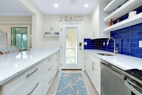 Купить кондоминиум в Сарасота, Флорида 5 комнат, 83.61м2, № 1914816 - фото 7