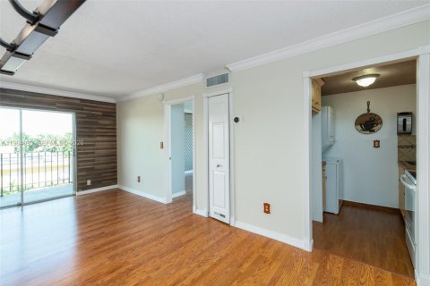 Copropriété à louer à Miami, Floride: 1 chambre, 49.05 m2 № 2026183 - photo 2