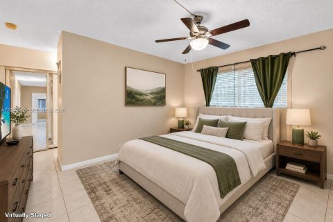 Villa ou maison à vendre à North Lauderdale, Floride: 4 chambres, 174.38 m2 № 2411973 - photo 13