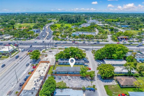 Commercial property in Fort Lauderdale, Florida 558.53 sq.m. № 1986739 - photo 7