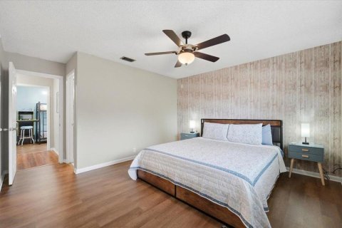 House in Winter Haven, Florida 2 bedrooms, 117.06 sq.m. № 2091779 - photo 21