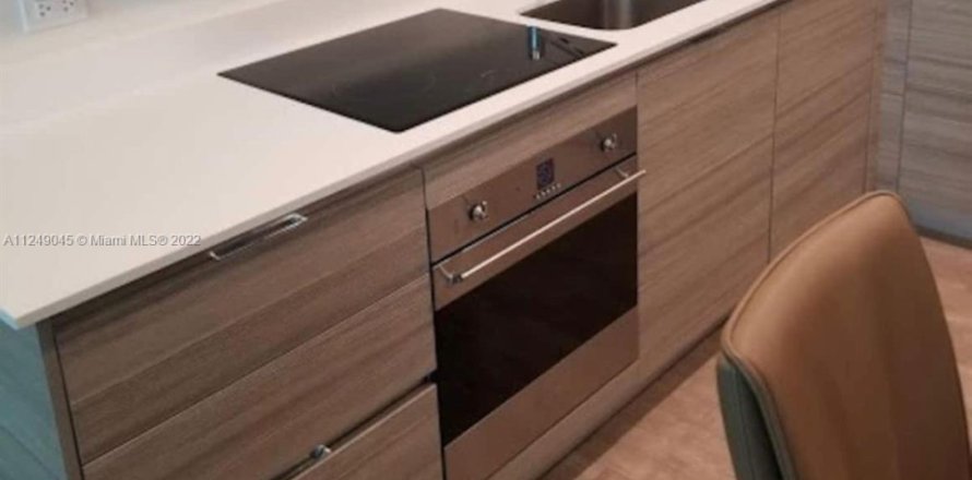 Condo in Hollywood, Florida, 1 bedroom  № 1959329