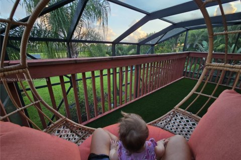 Casa en venta en Deerfield Beach, Florida, 3 dormitorios, 184.32 m2 № 1701083 - foto 22