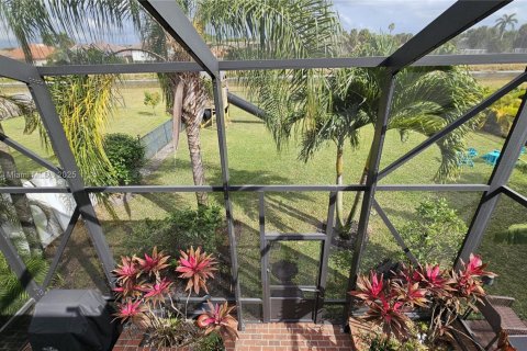 Casa en venta en Deerfield Beach, Florida, 3 dormitorios, 184.32 m2 № 1701083 - foto 23