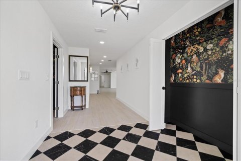 Villa ou maison à vendre à Plant City, Floride: 4 chambres, 321.72 m2 № 2358332 - photo 19