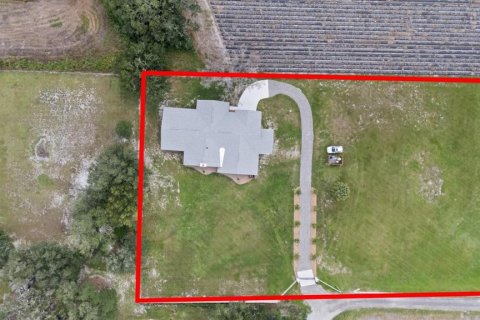 Villa ou maison à vendre à Plant City, Floride: 4 chambres, 321.72 m2 № 2358332 - photo 8