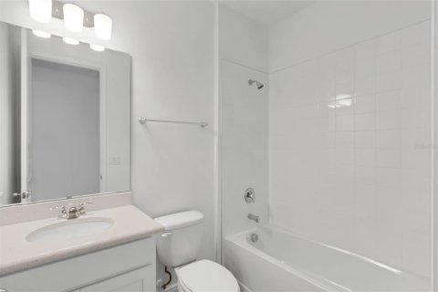 Villa ou maison à louer à Clermont, Floride: 4 chambres, 254.09 m2 № 2338897 - photo 16