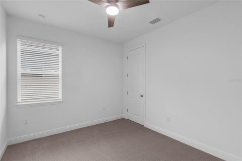 Villa ou maison à louer à Clermont, Floride: 4 chambres, 254.09 m2 № 2338897 - photo 15