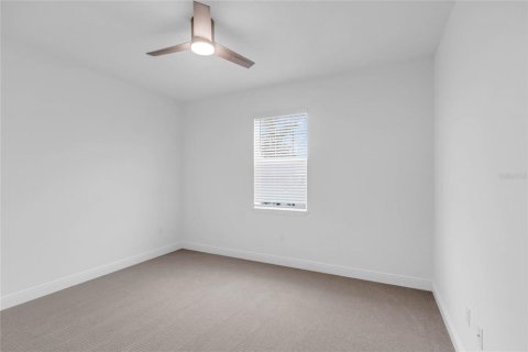 Villa ou maison à louer à Clermont, Floride: 4 chambres, 254.09 m2 № 2338897 - photo 18