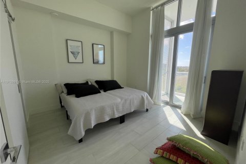 Condominio en alquiler en Sunrise, Florida, 1 dormitorio, 65.22 m2 № 1969025 - foto 26