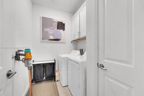 Villa ou maison à vendre à Loxahatchee Groves, Floride: 4 chambres, 220.46 m2 № 1966327 - photo 19