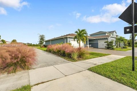 Villa ou maison à vendre à Loxahatchee Groves, Floride: 4 chambres, 220.46 m2 № 1966327 - photo 24