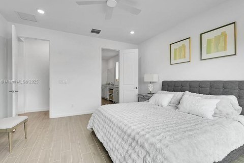 Villa ou maison à vendre à Loxahatchee Groves, Floride: 4 chambres, 220.46 m2 № 1966327 - photo 10