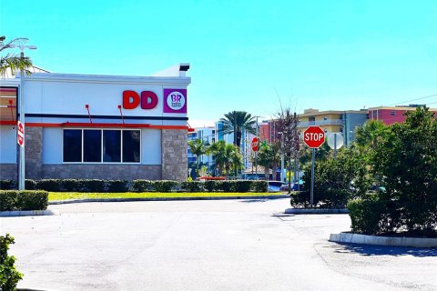 Apartamento en alquiler en Redington Shores, Florida, 1 dormitorio, 55.74 m2 № 1910365 - foto 21