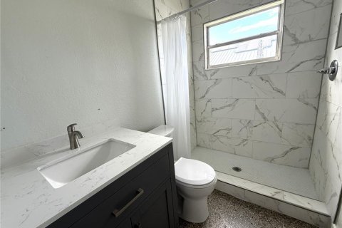 Apartamento en alquiler en Redington Shores, Florida, 1 dormitorio, 55.74 m2 № 1910365 - foto 9