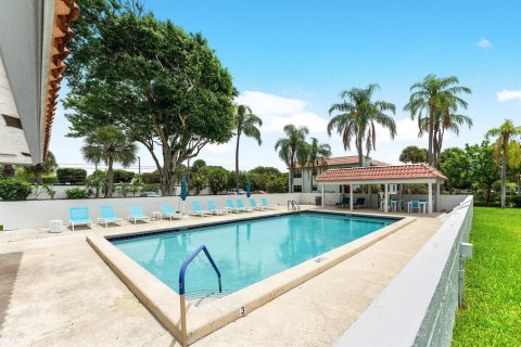 Condo in Delray Beach, Florida, 2 bedrooms  № 2251557 - photo 29
