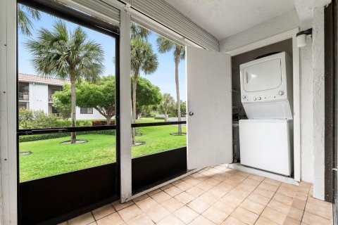 Condo in Delray Beach, Florida, 2 bedrooms  № 2251557 - photo 25