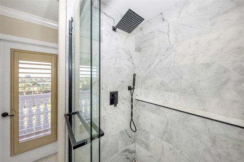 Villa ou maison à louer à Port Richey, Floride: 4 chambres, 251.77 m2 № 2413633 - photo 15