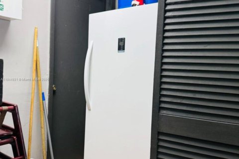 Immobilier commercial à vendre à Hialeah, Floride № 1936232 - photo 16