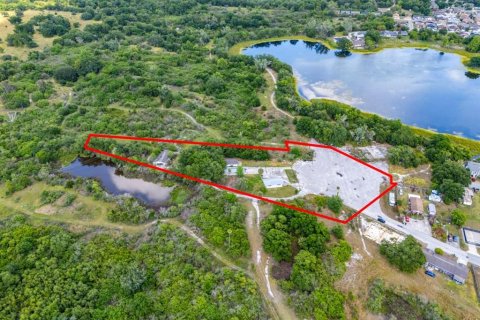 Commercial property in Lakeland, Florida № 2112360 - photo 12