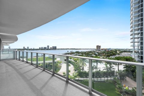 Copropriété à vendre à Lake Park, Floride: 2 chambres, 140.38 m2 № 2083720 - photo 2