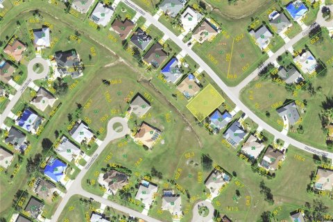 Terreno en venta en Punta Gorda, Florida № 1569986 - foto 2