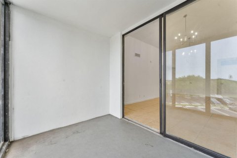 Condo in Oakland Park, Florida, 2 bedrooms  № 2086821 - photo 16
