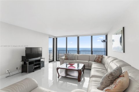 Copropriété à vendre à Hollywood, Floride: 2 chambres, 139.35 m2 № 1979263 - photo 16