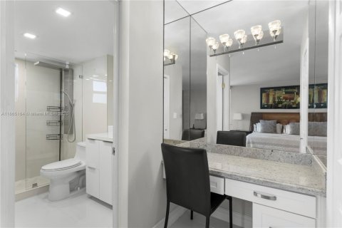 Copropriété à vendre à Hollywood, Floride: 2 chambres, 139.35 m2 № 1979263 - photo 9