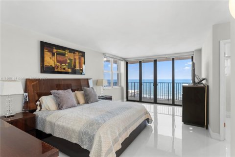 Copropriété à vendre à Hollywood, Floride: 2 chambres, 139.35 m2 № 1979263 - photo 7